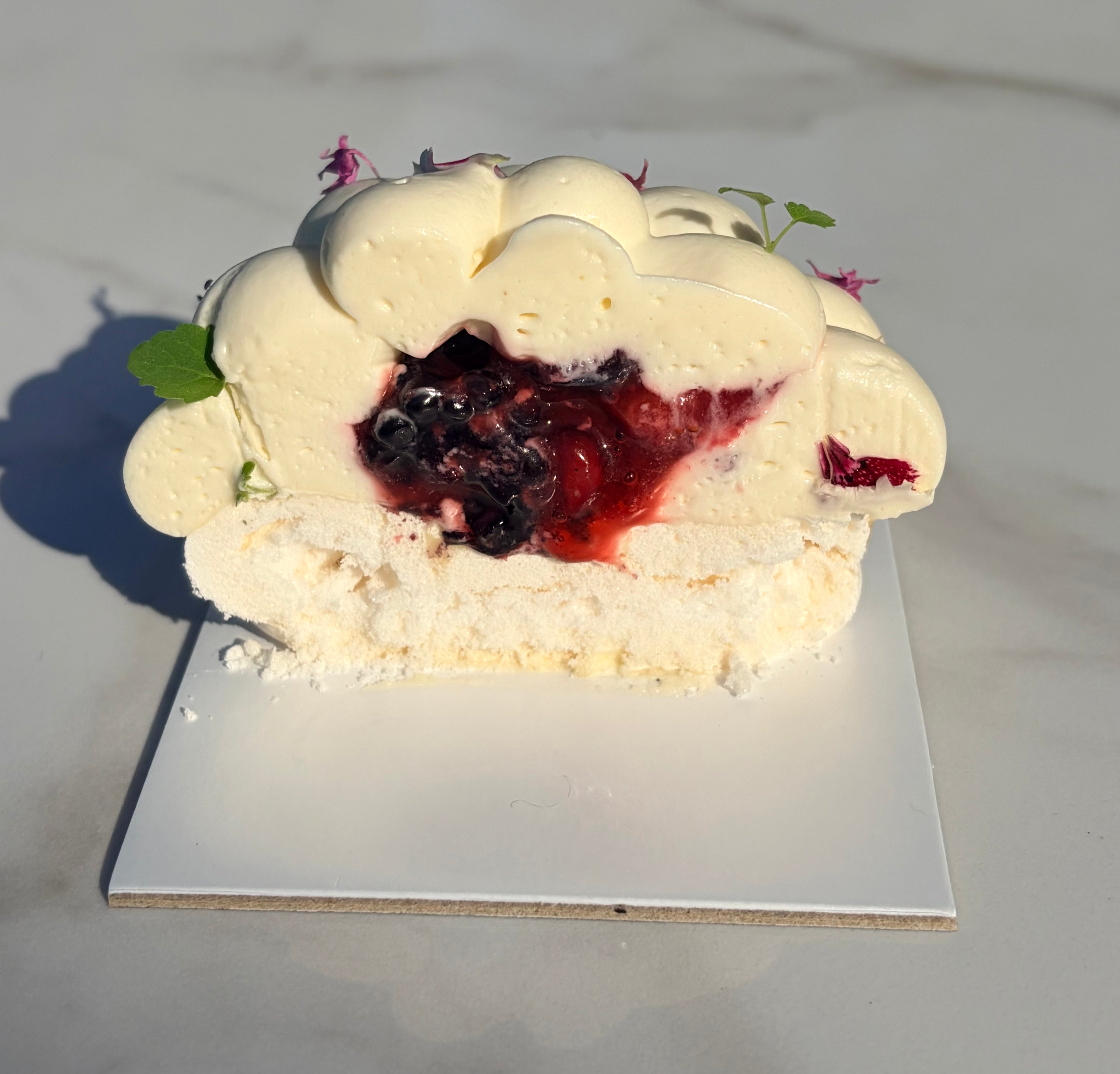 Pavlova fruits rouges
